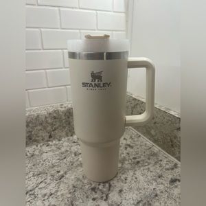 White 40 oz Stanley Cup